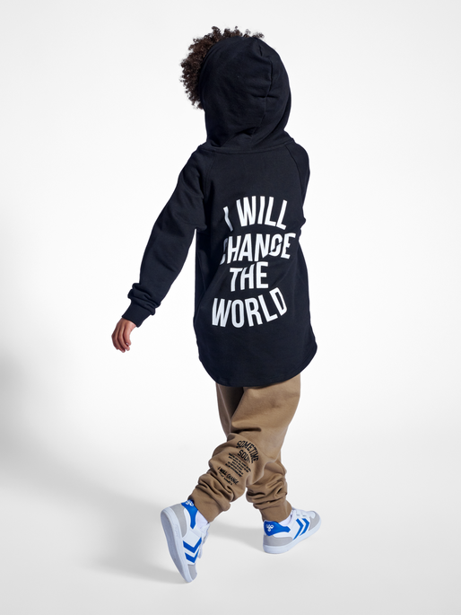 stmMONTERY HOODIE, BLACK, model