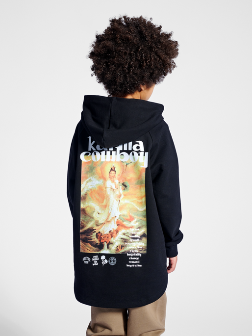 stmCREATION HOODIE, BLACK, model