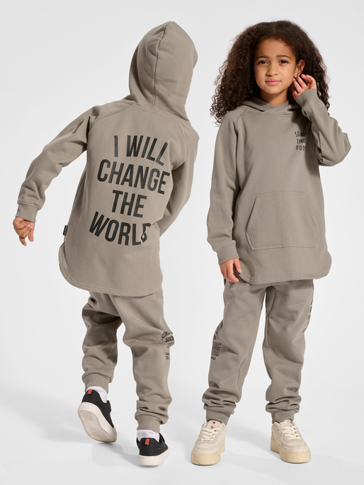 stsMONTEREY HOODIE, ROASTED CASHEW, model